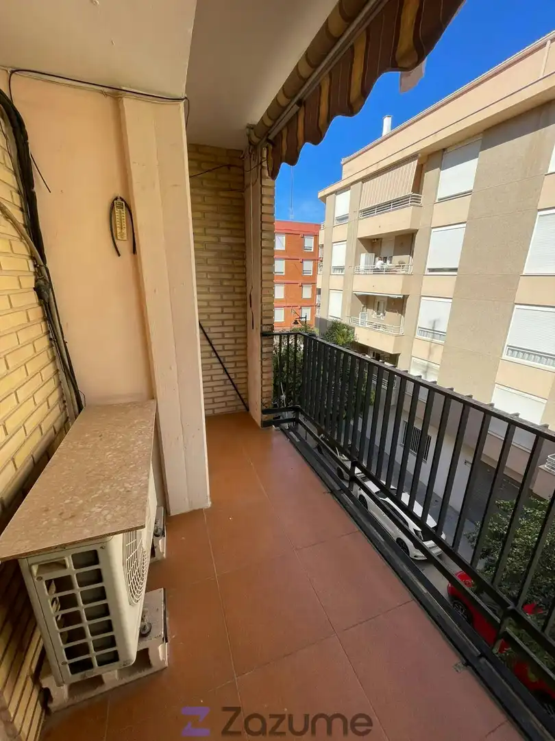 Terrasse von Wohnung zur Miete in Ontinyent mit Klimaanlage, Abstellraum und Möbliert