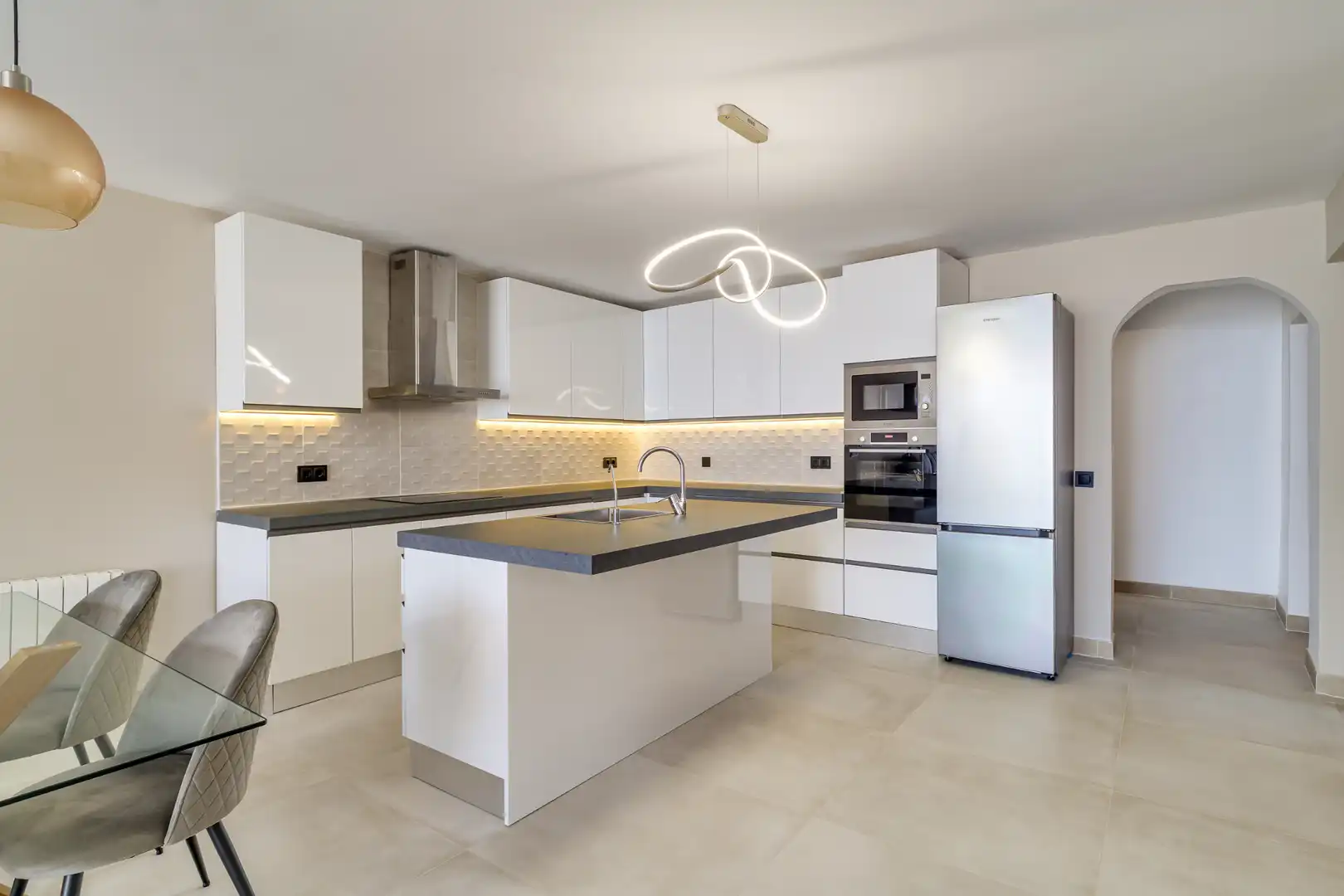 Kitchen of Flat for sale in Sitges  with Heating, Terrace and Storage room