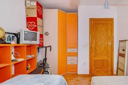 Habitación de Casa o chalet en venta en Güevéjar con Calefacción