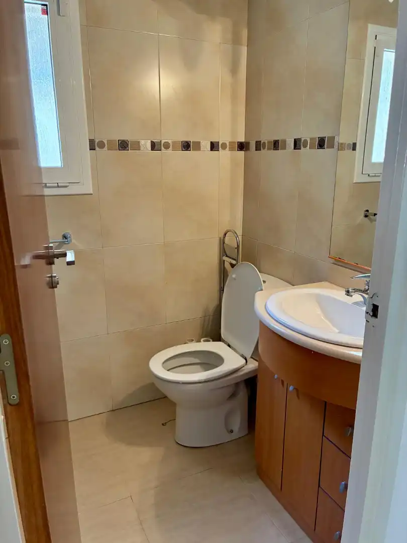 Baño de Apartamento de alquiler en Calafell con Jardín privado, Amueblado y Horno