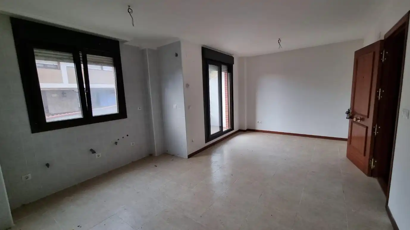 Wohnzimmer von Gebäude zum Verkauf in Limpias