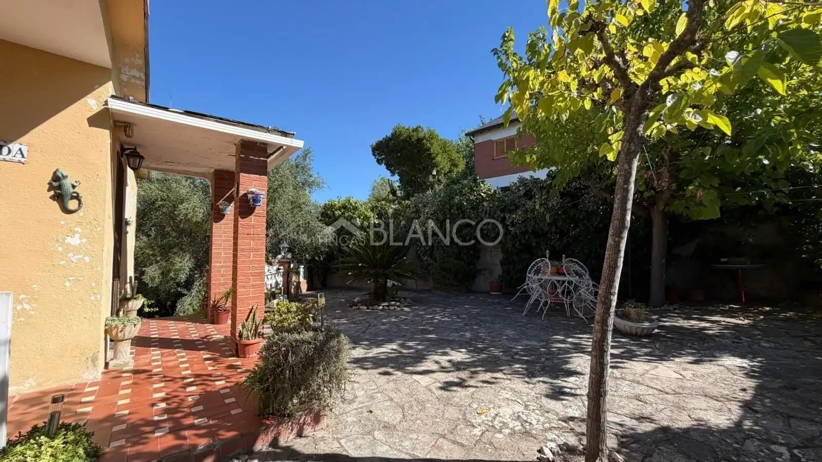 Casa con giardino in vendita a Piera, imagen 2