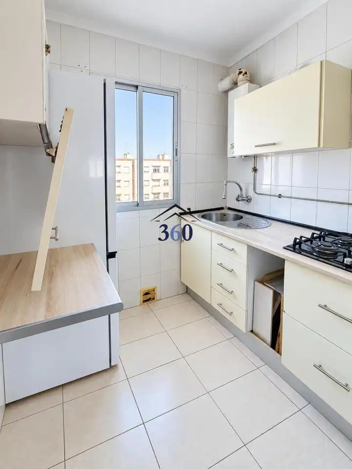 Piso en venta en Calle Pintor Murillo, imagen 3
