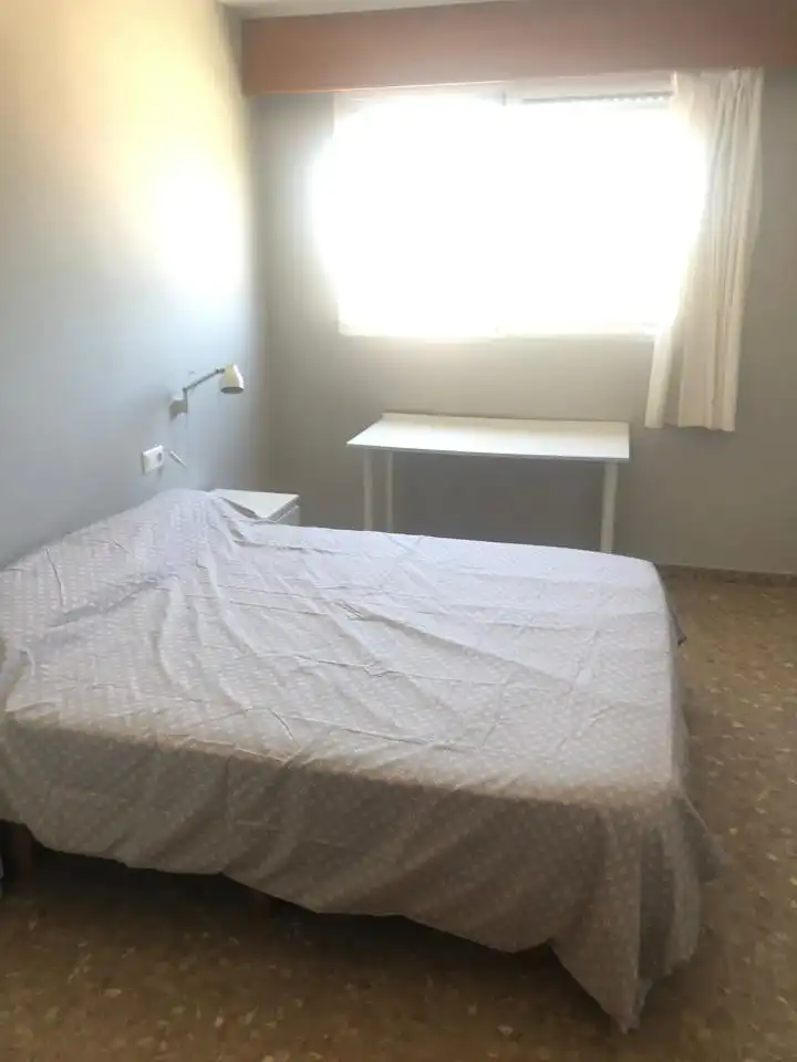 Flat for rent in Plaça de José María Orense, La Carrasca