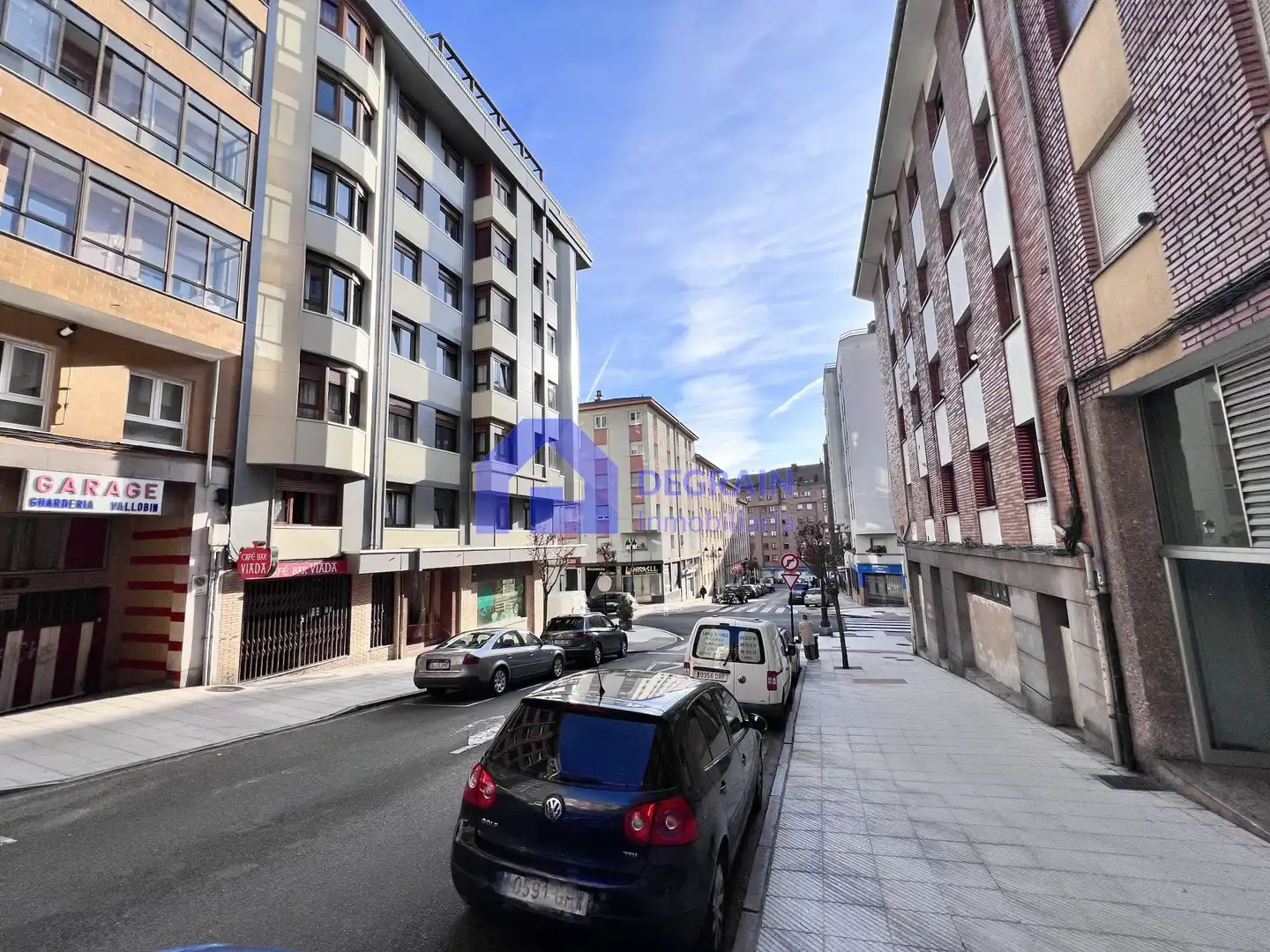 Exterior view of Office for sale in Oviedo 