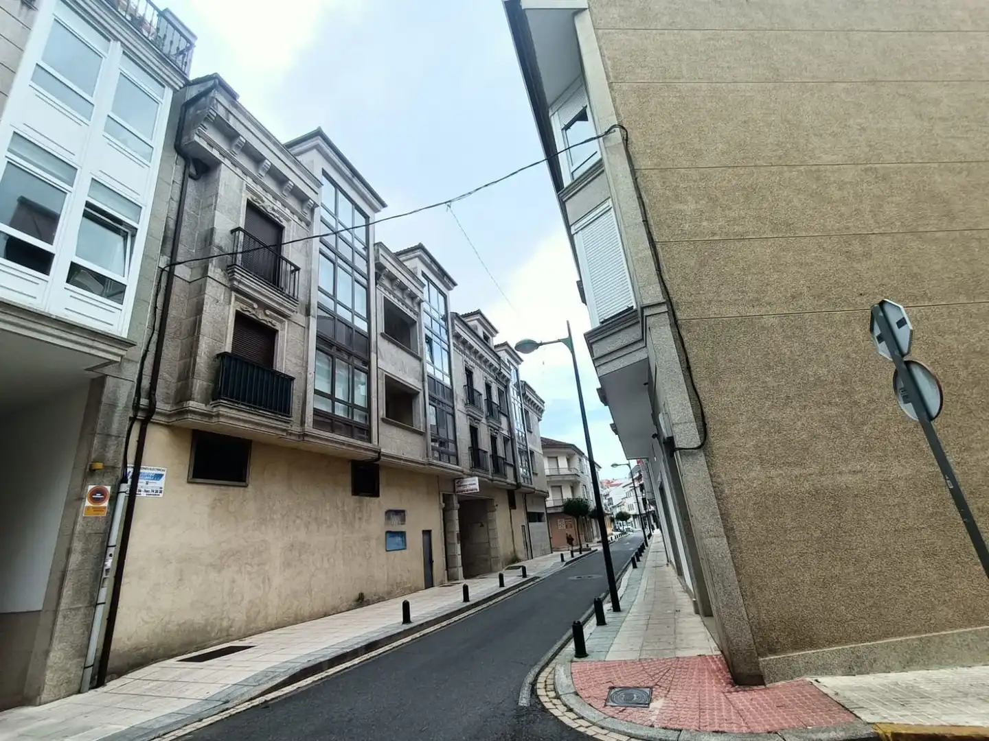 Außenansicht von Geschaftsraum zum Verkauf in Cambados