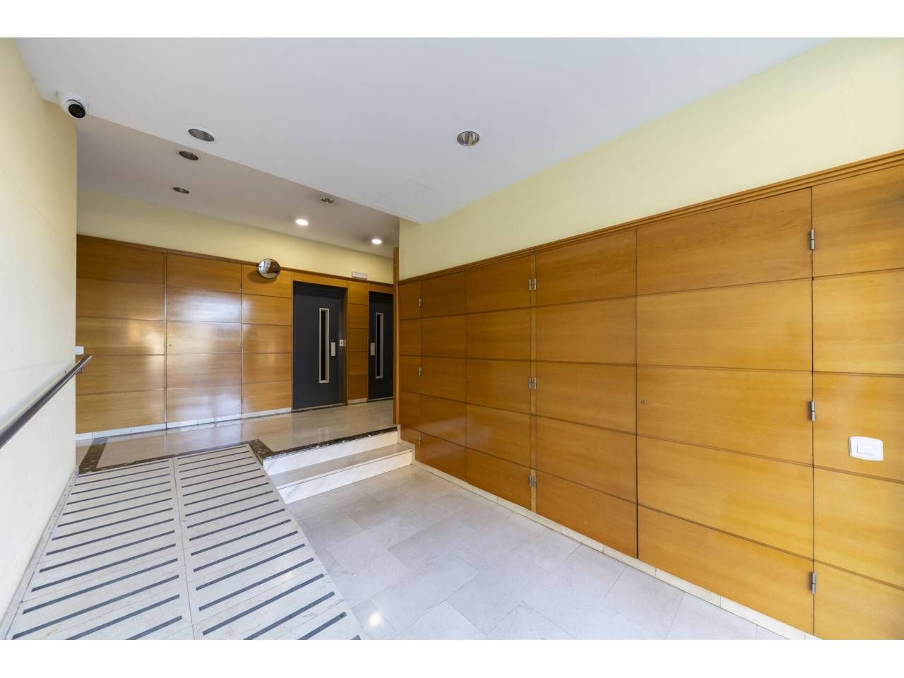 Flat for sale in Sabadell  with Heating