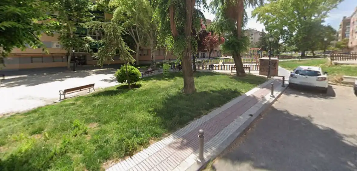 Vista exterior de Piso en venta en Estación