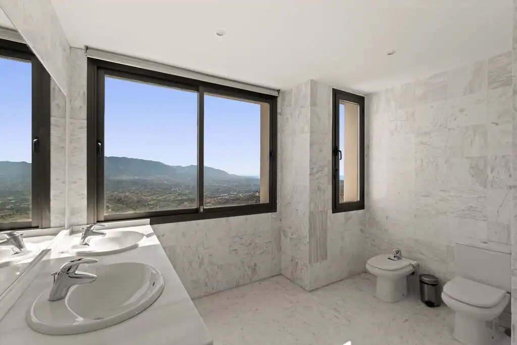 Penthouse with pool for sale in La Mairena, imagen 23