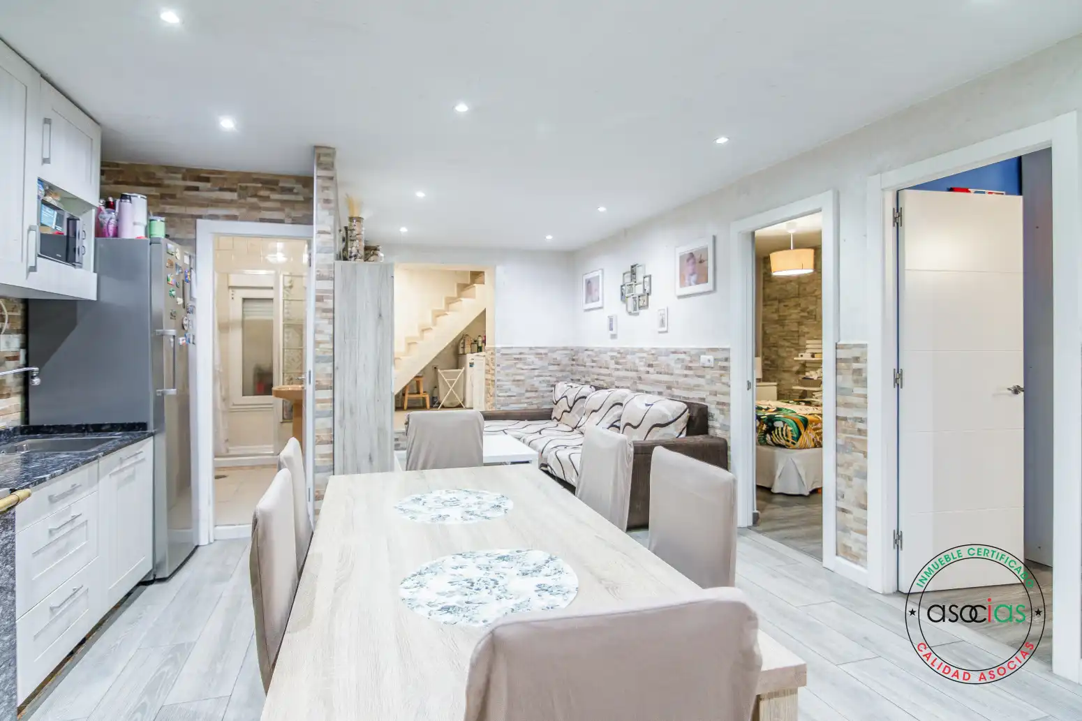 Casa adosada en venta en Gijón  con Calefacción, Jardín privado y Parquet