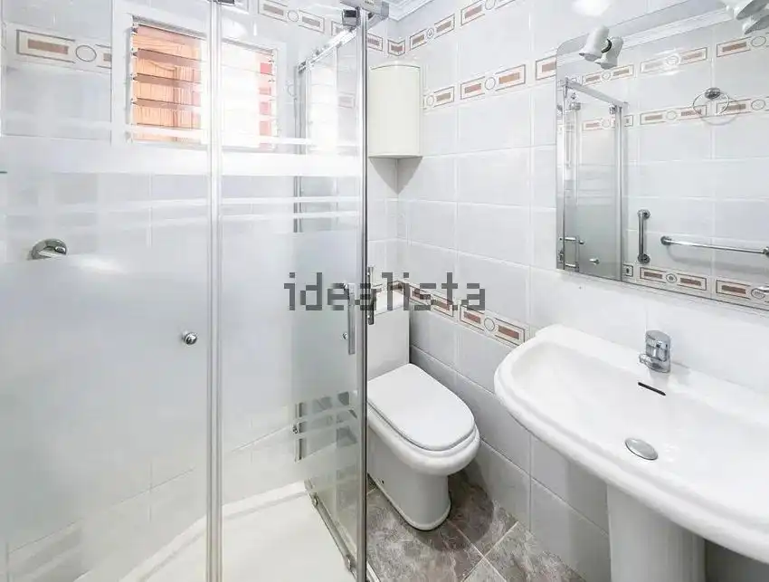Baño de Piso en venta en Vegueta - Cono Sur - Tafira