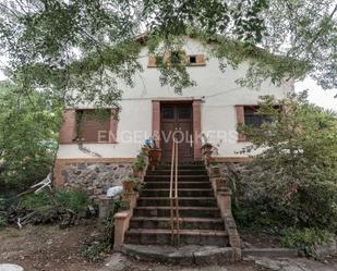 Vista exterior de Casa o xalet en venda en Palau-solità i Plegamans amb Aire condicionat, Calefacció i Jardí privat