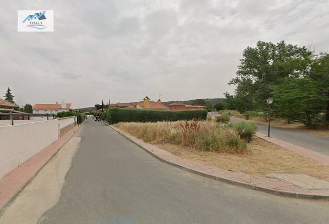 Casa-chalet en Venta en Avenida LLANOS en Pelayos de la Presa