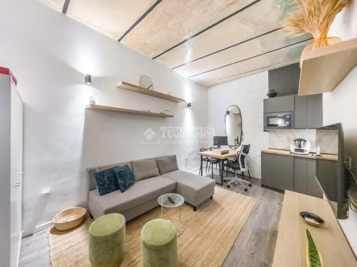 Piso en venta en Embajadores - Lavapiés, Centro,  Madrid Capital