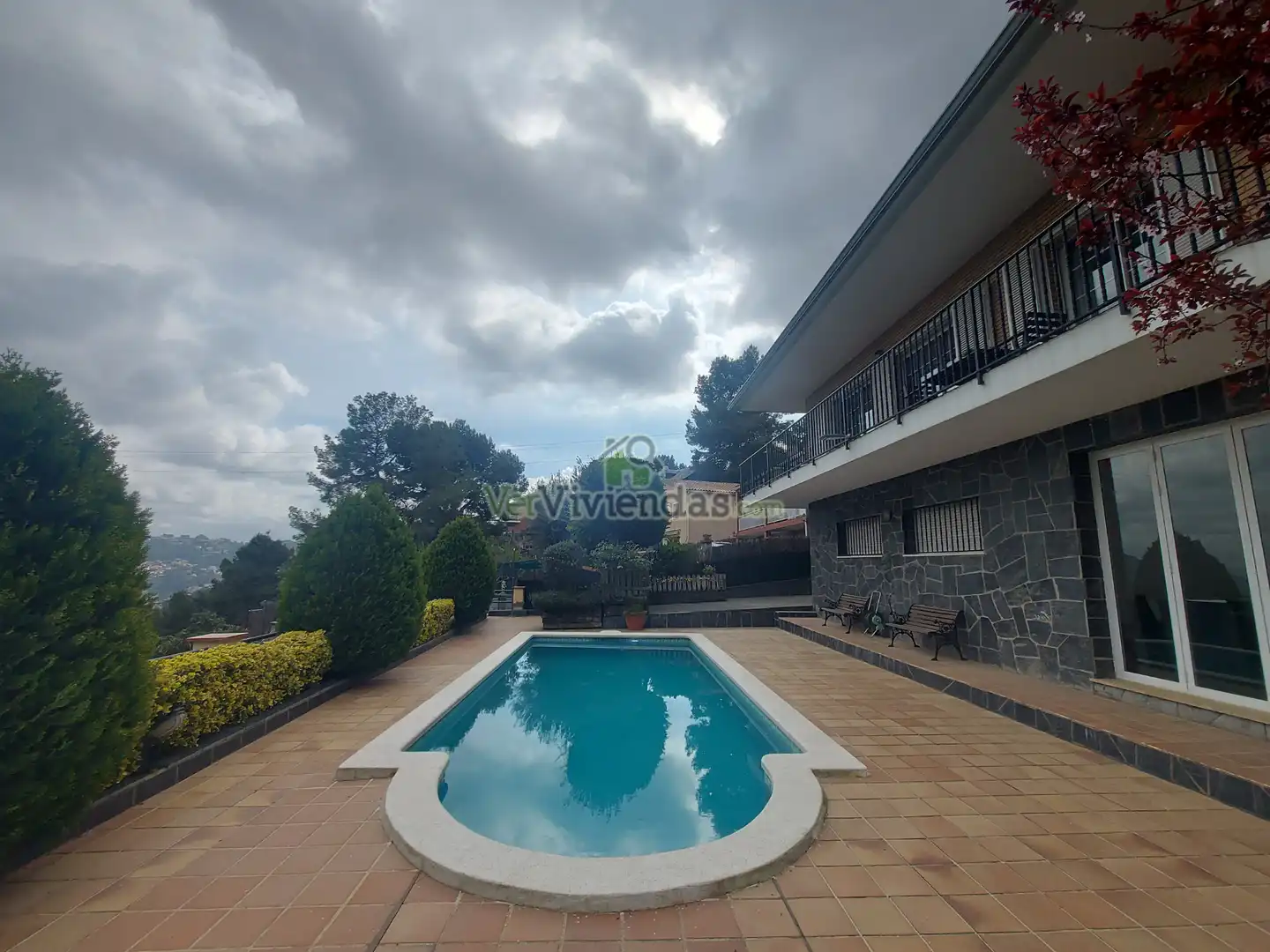Piscina de Casa o chalet en venta en Vallirana con Calefacción, Jardín privado y Terraza