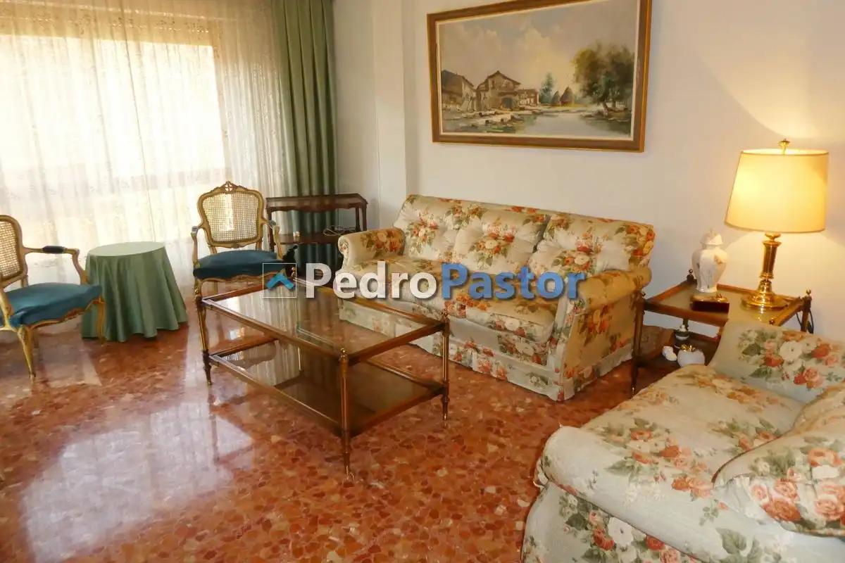 Sala de estar de Piso en venta en Dénia con Aire acondicionado, Calefacción y Piscina