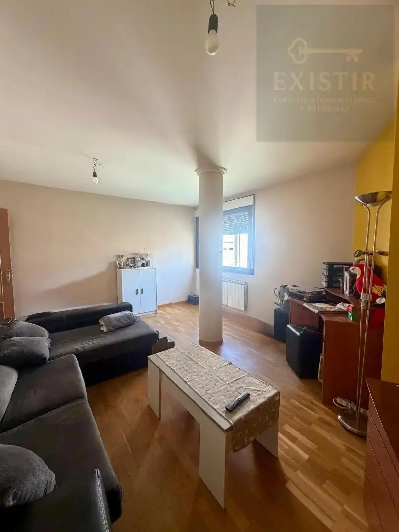 Sala d'estar de Pis en venda en Palencia