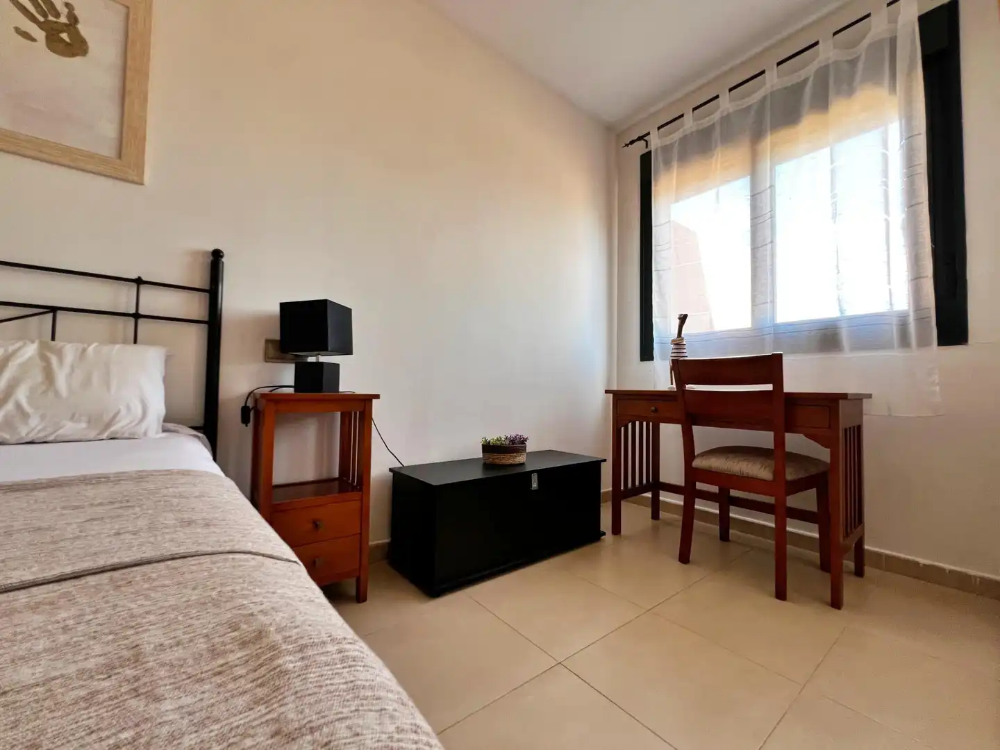 Habitación de Casa adosada en venta en Ayamonte con Aire acondicionado, Calefacción y Terraza