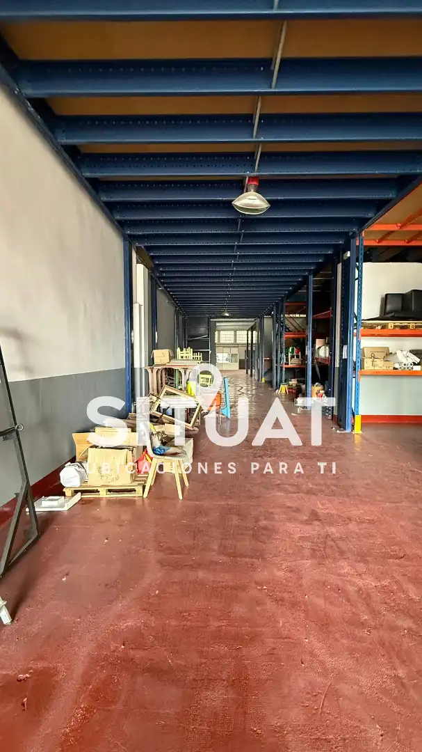 Nau industrial en venda en Santa Coloma de Cervelló amb Calefacció i Alarma