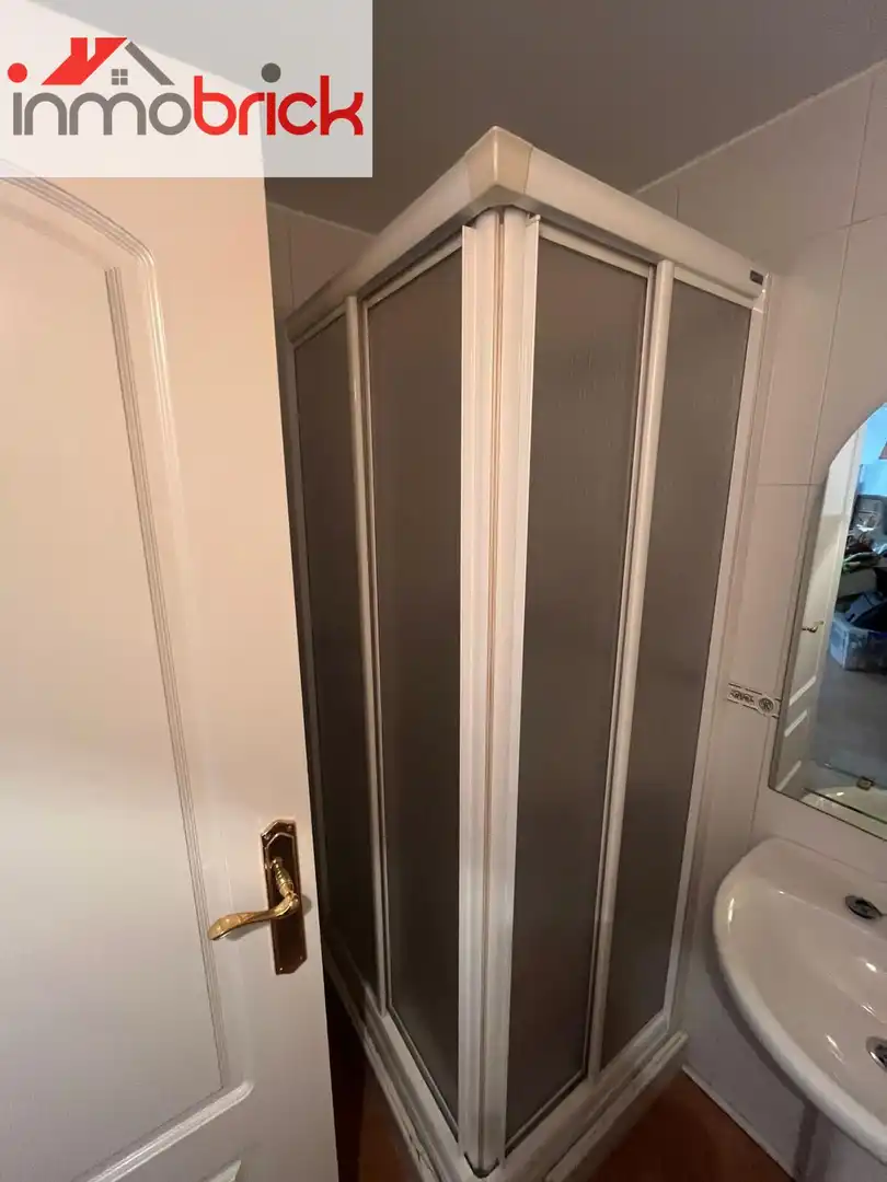 Casa o chalet en venta en Lucena con Calefacción, Terraza y Piscina