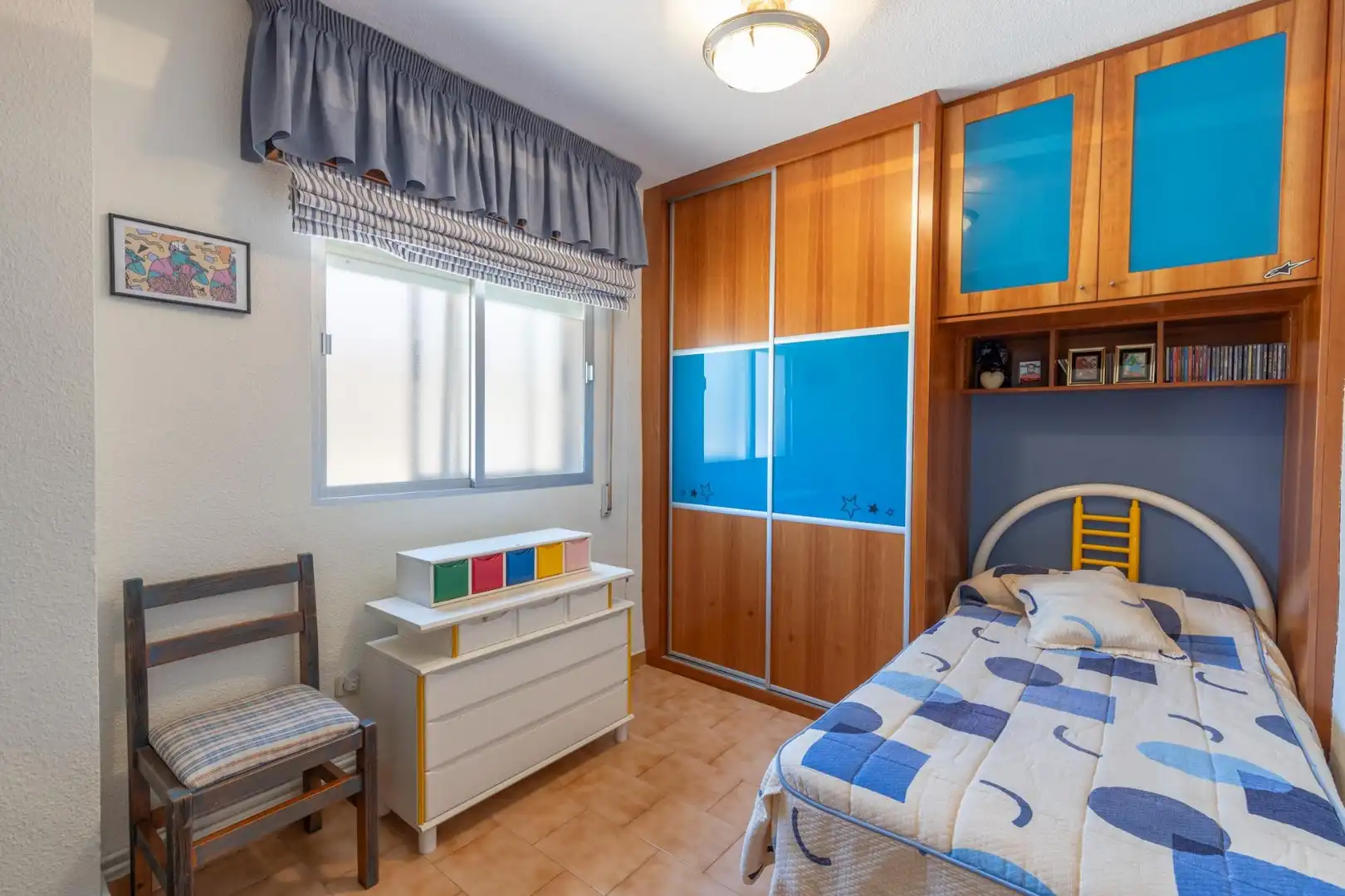 Schlafzimmer von Einfamilien-Reihenhaus zum Verkauf in Armilla mit Heizung und Abstellraum