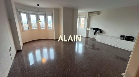 Foto 3 de Piso en venta en Calle de Rubén Darío, La Carrasca,  Valencia Capital