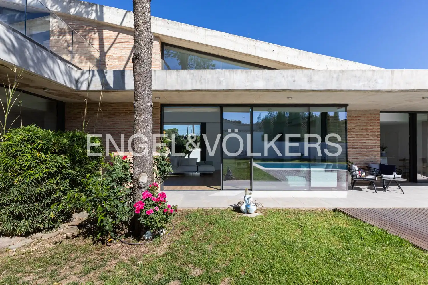 Terraza de Casa o chalet en venta en L'Eliana con Aire acondicionado, Calefacción y Jardín privado