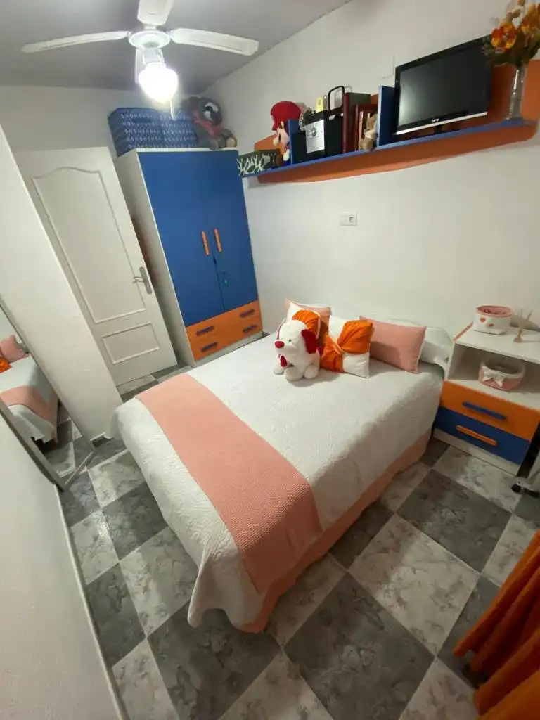 Casa adosada en venta en Rus