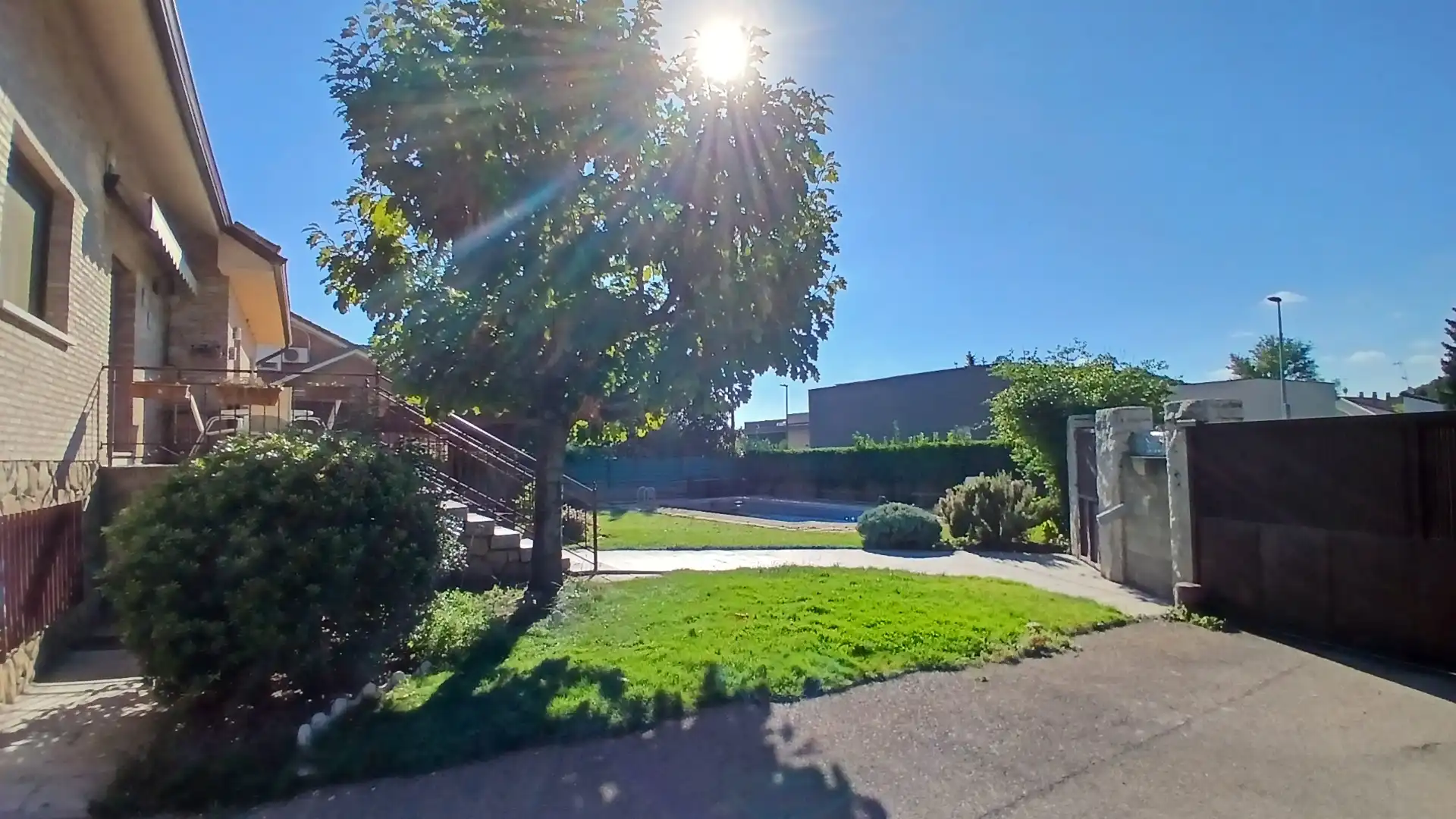 Vista exterior de Casa o xalet en venda en Collado Villalba amb Calefacció, Jardí privat i Terrassa