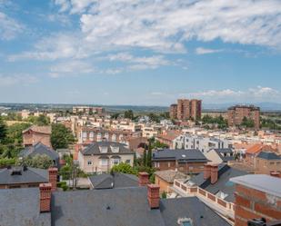 Flat to rent in Calle de Ramón Gómez de la Serna, Peñagrande