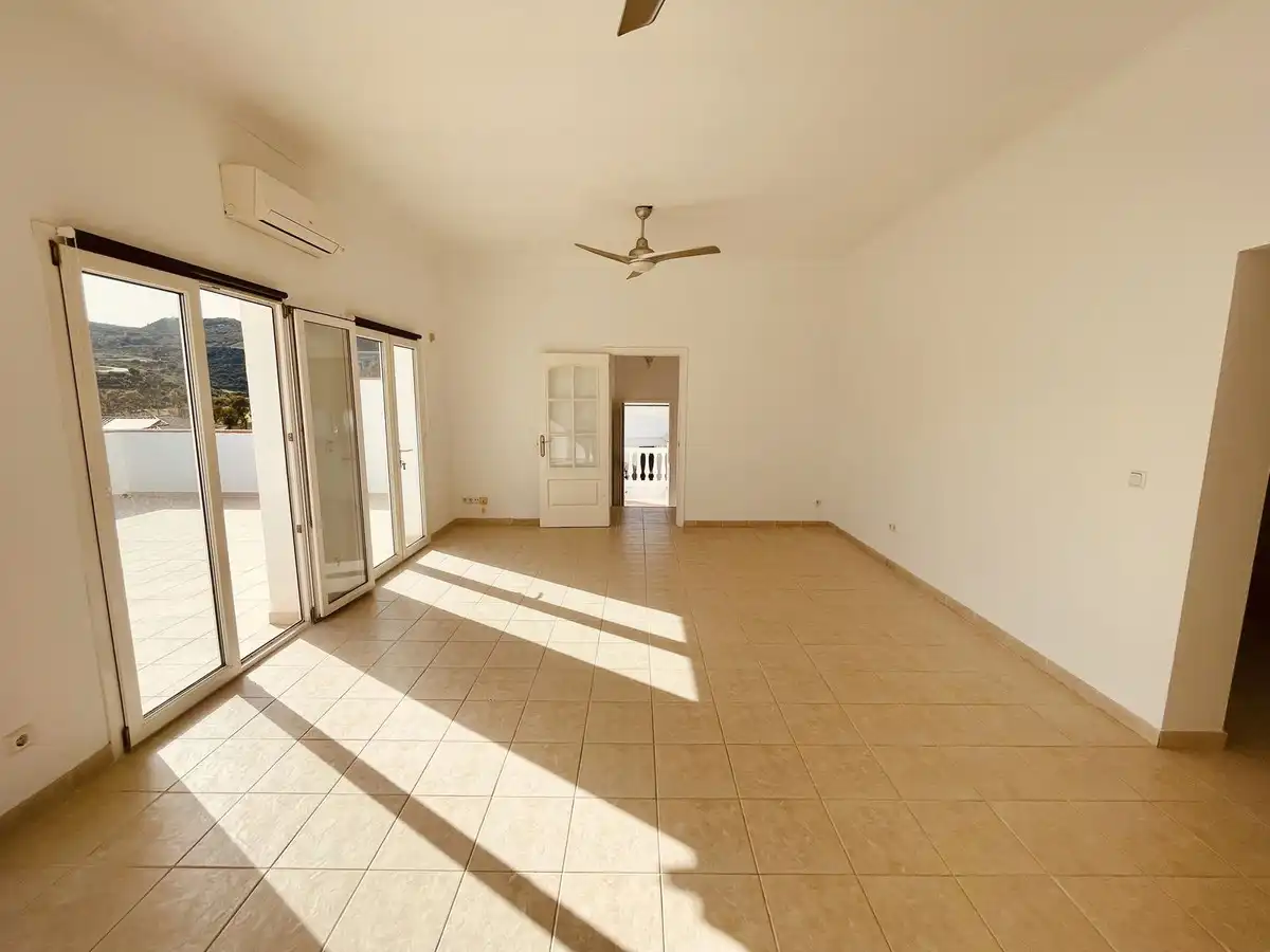 Detached house with terrace for sale in Calle Parque Central 5, imagen 12