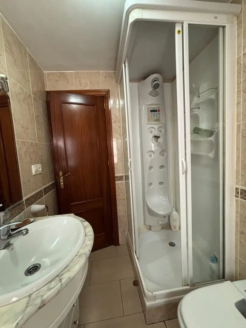 Baño de Piso en venta en Antequera con Aire acondicionado, Trastero y Balcón