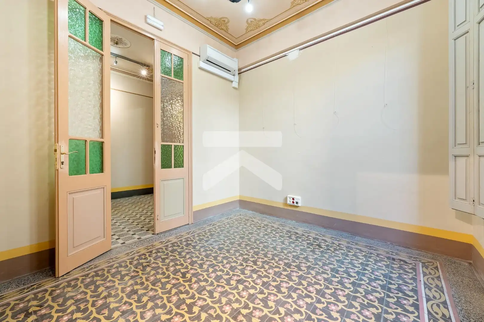Buildings for sale in Tortosa