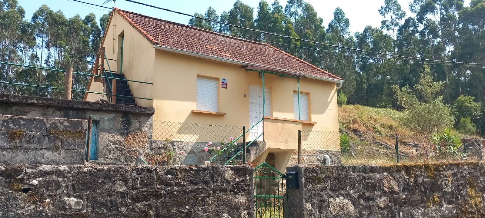 Vista exterior de Casa o xalet en venda en Cambados amb Traster, Moblat i Forn