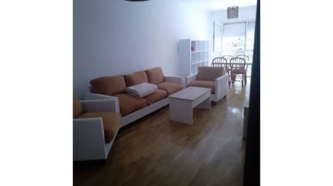 Foto 2 de Piso de alquiler en Carretera Navalpino, Los Cigarrales-La Bastida, Toledo Capital