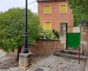 Vista exterior de Casa adosada en venda en Soria Capital 