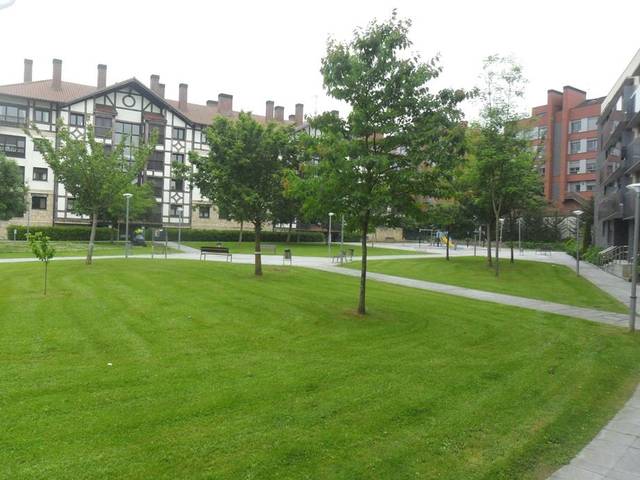 Garaje en Venta en Errementariena Kalea en Urduliz