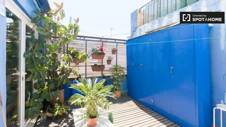 Appartamento con terrazza in affitto a Ciutat Vella, imagen 10