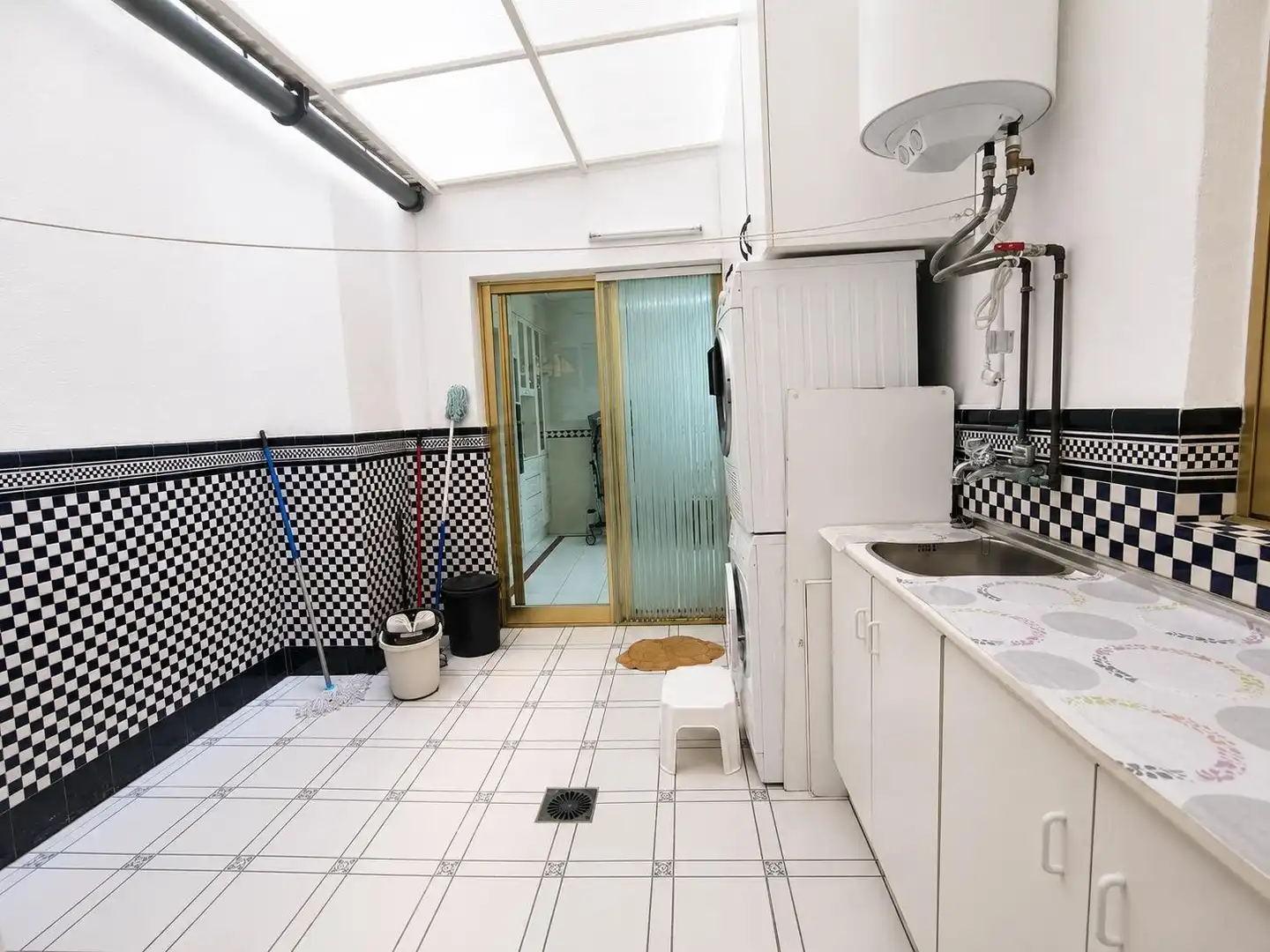 Küche von Wohnung zum Verkauf in Elche / Elx mit Klimaanlage, Möbliert und Balkon