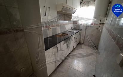 Kitchen of Flat for sale in  Madrid Capital  with Air Conditioner, Heating and Parquet flooring