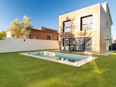 Casa con balcone in vendita a Caldes de Malavella