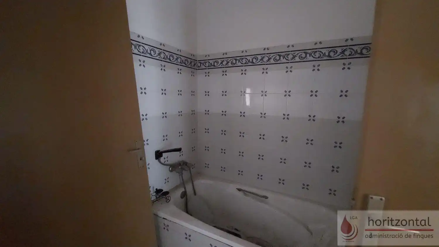 Adosado en venta en Torrelles de Foix, imagen 2