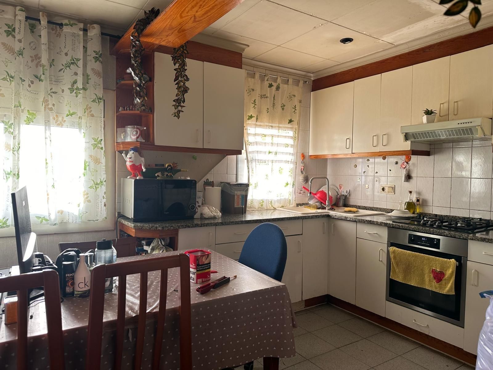 Kitchen of Flat for sale in Mataró  with Air Conditioner and Heating