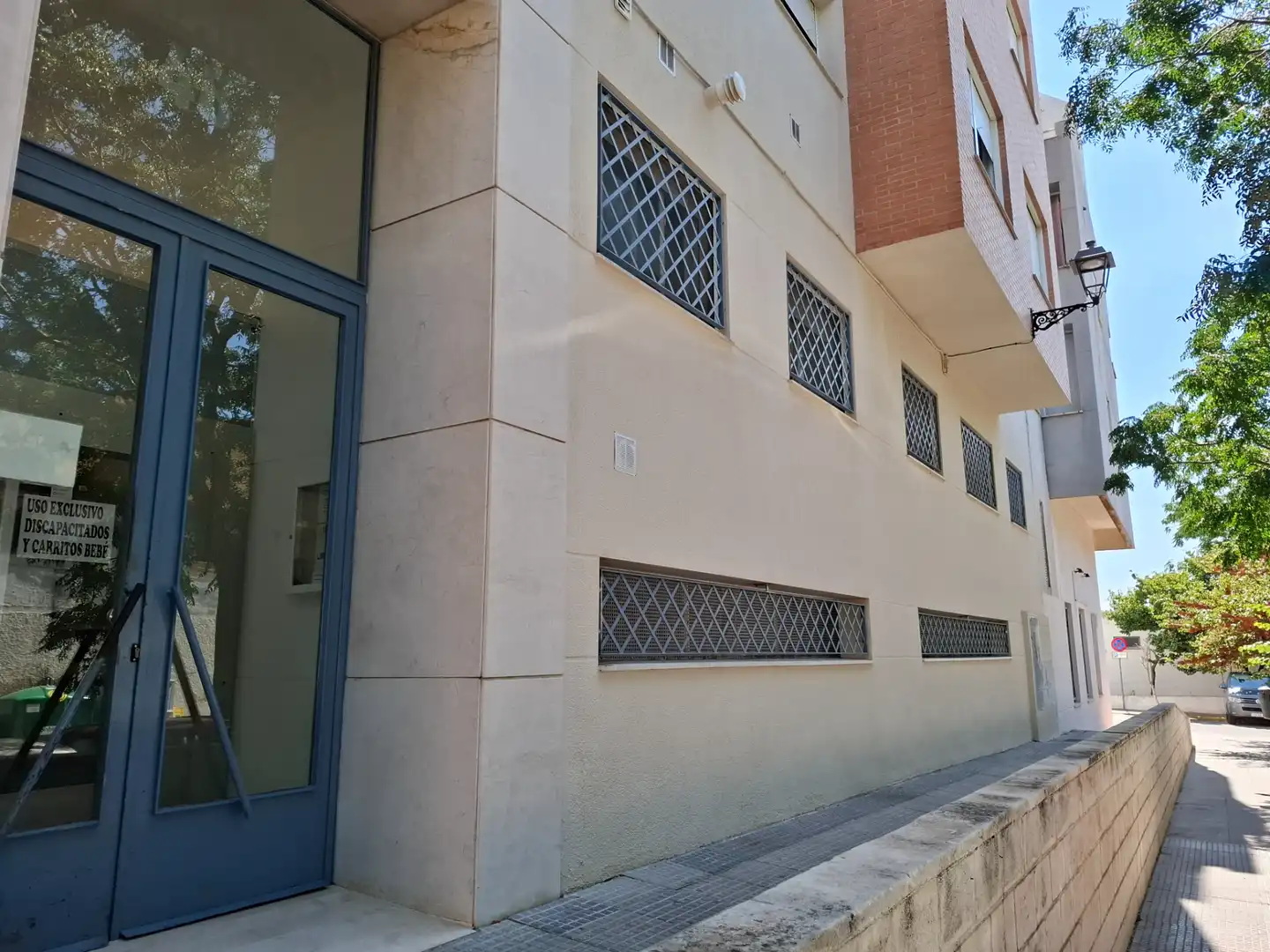 Vista exterior de Trastero de alquiler en El Puerto de Santa María con Alarma
