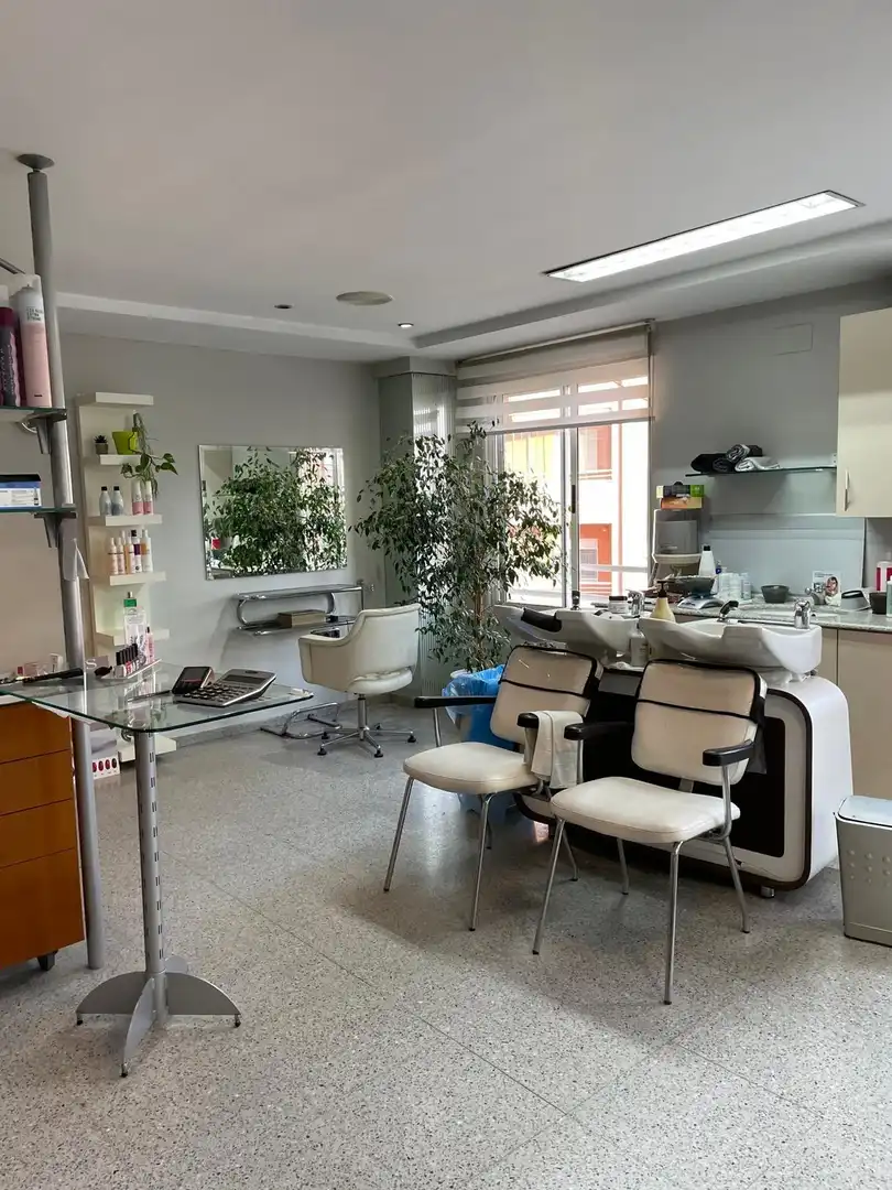 Sala de estar de Local de alquiler en Bocairent con Aire acondicionado