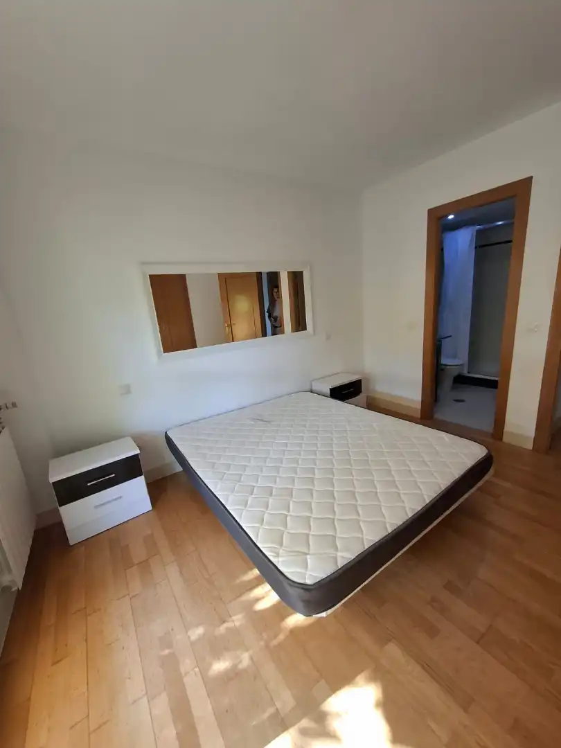 Schlafzimmer von Wohnung zur Miete in Villaviciosa de Odón mit Klimaanlage, Heizung und Parkett