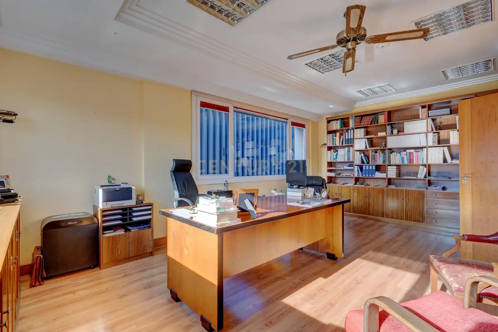 Office for sale in Irun   with Air Conditioner