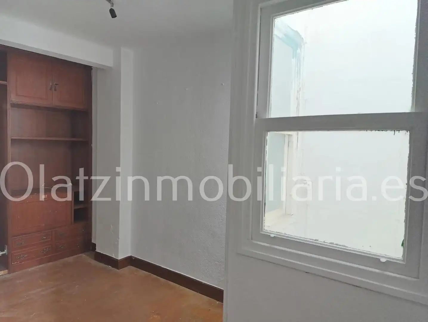 Habitación de Piso en venta en Balmaseda con Trastero y Balcón