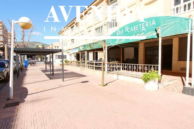 Local comercial en Venta en Madrid, 25 en Playa Morro de Gos