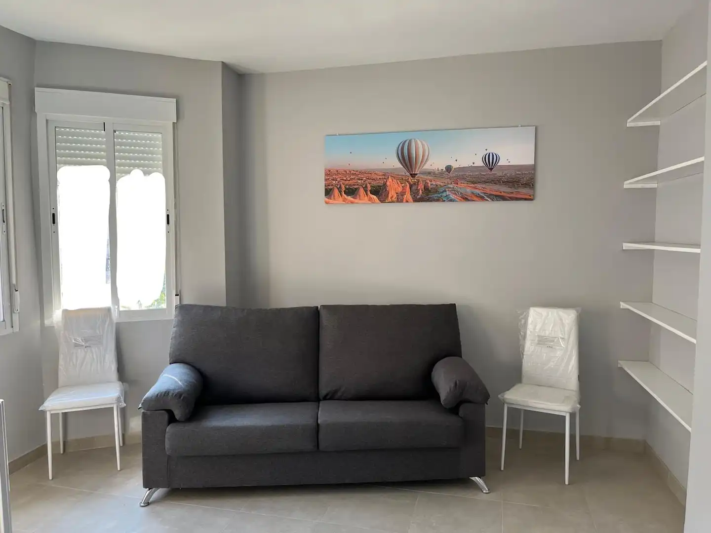 Sala d'estar de Dúplex en venda en Fernán-Núñez amb Aire condicionat, Terrassa i Moblat